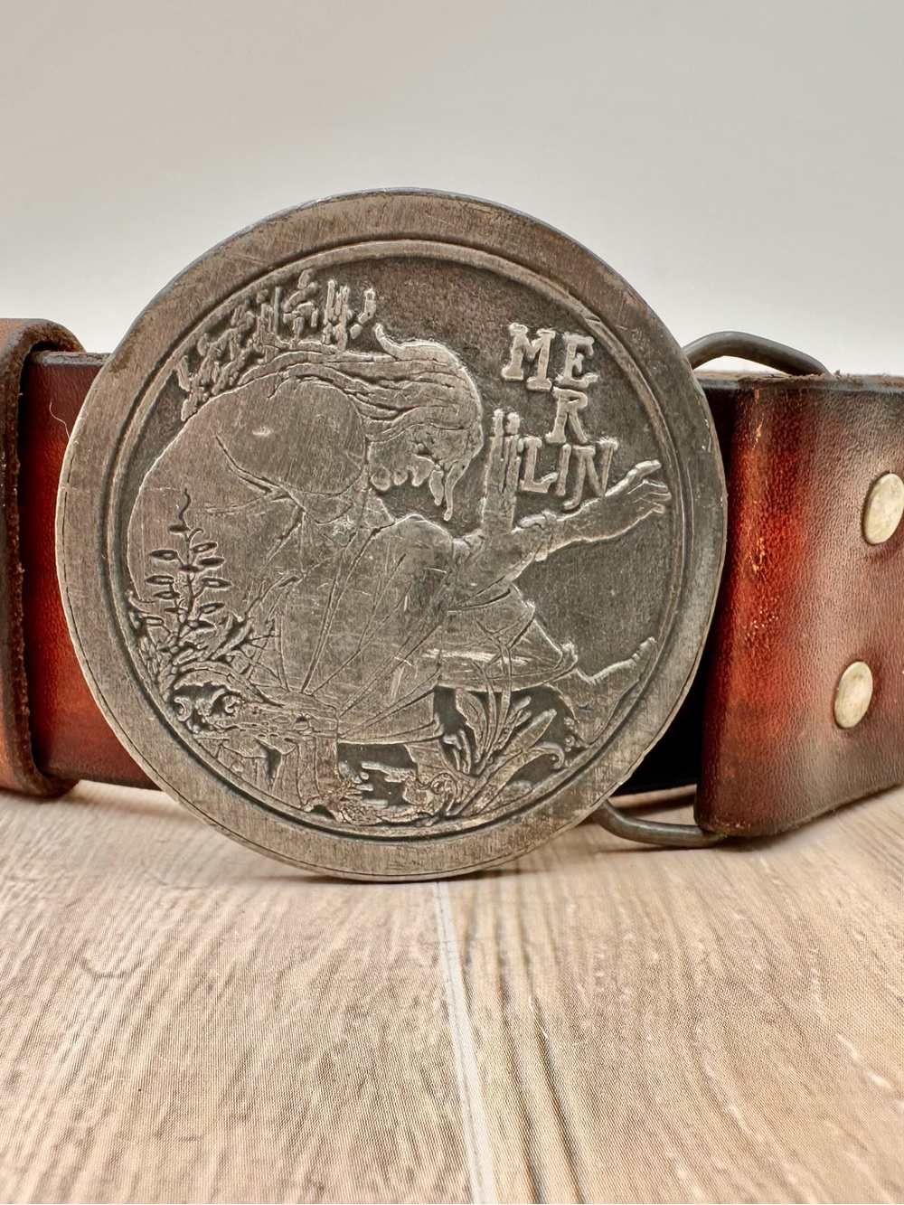 VTG Indiana Metal Craft Merlin Belt Buckle Handmade Brown Leather Belt 33”-38”